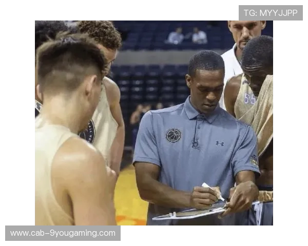 球队内部：教练的战术布局揭秘，球队内部_教练的战术布局揭秘